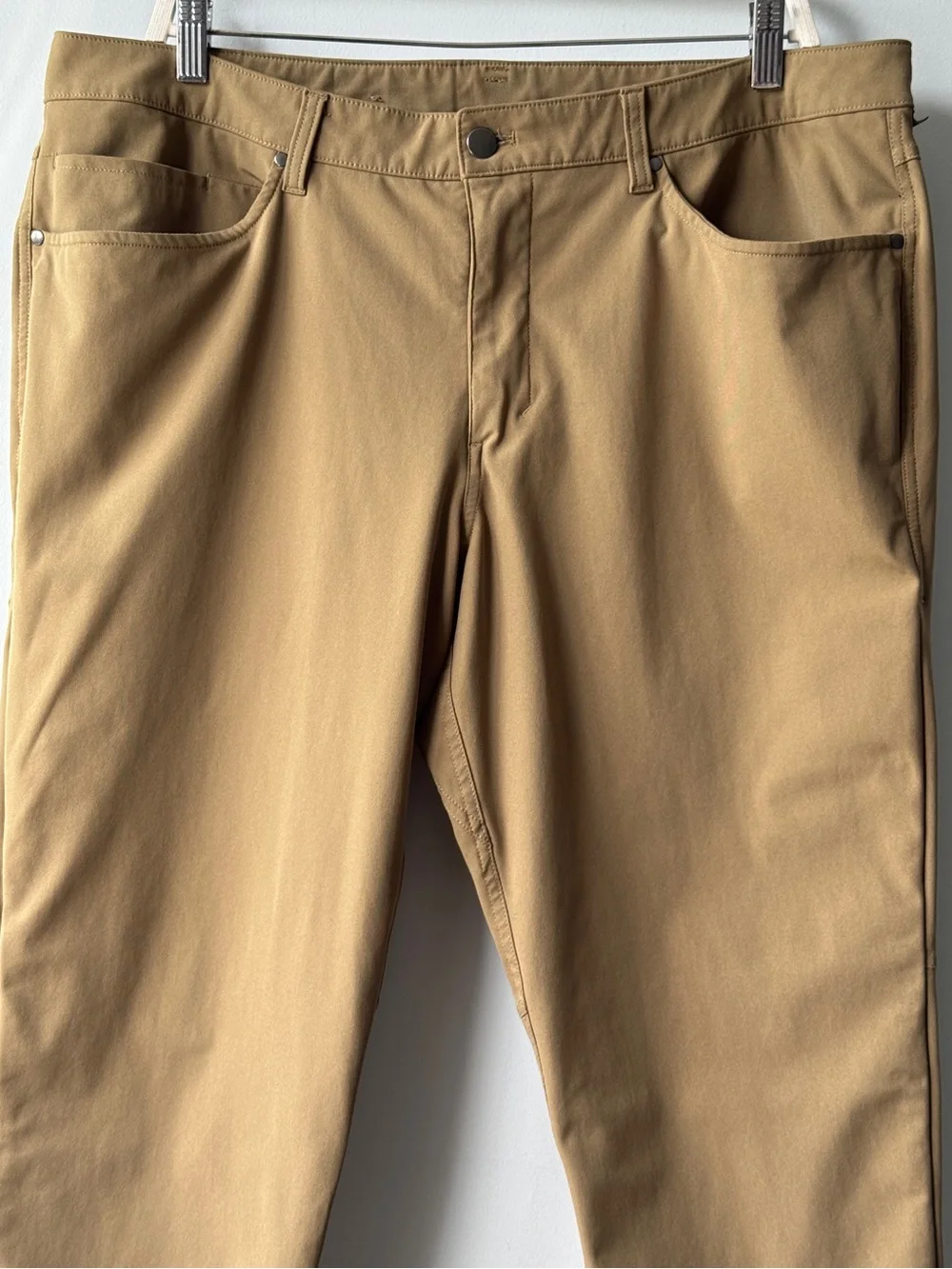 Lululemon ABC 5-Pocket Pants Mens Sz 38